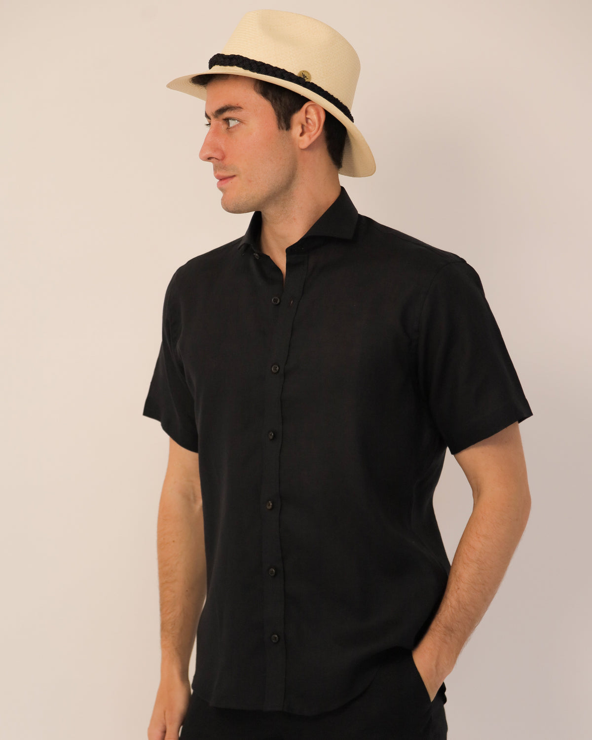Camisa 100% Lino Cuello Francés Manga Corta- European Flax Jet Black