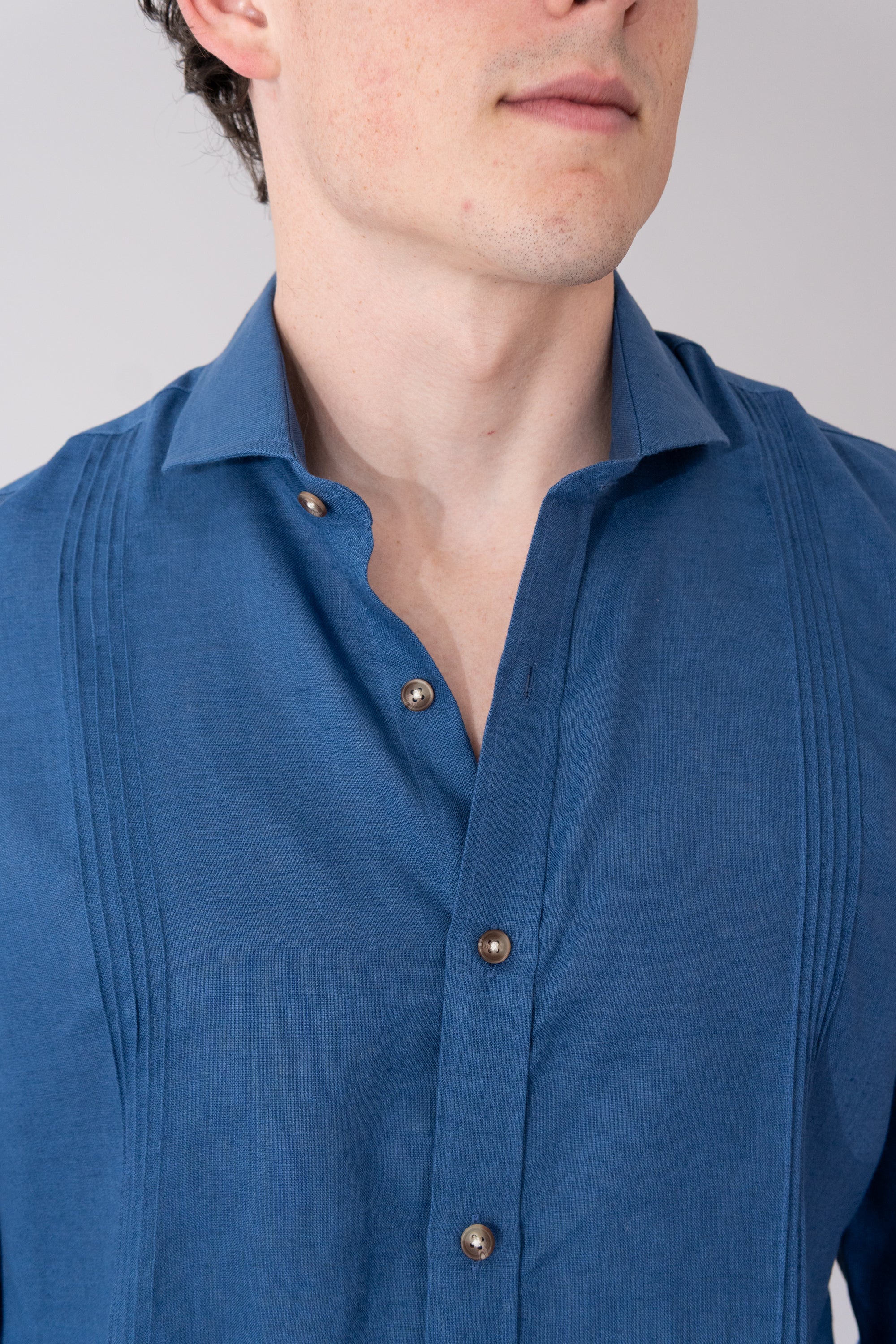 Guayabera 100% Lino Cuello Francés