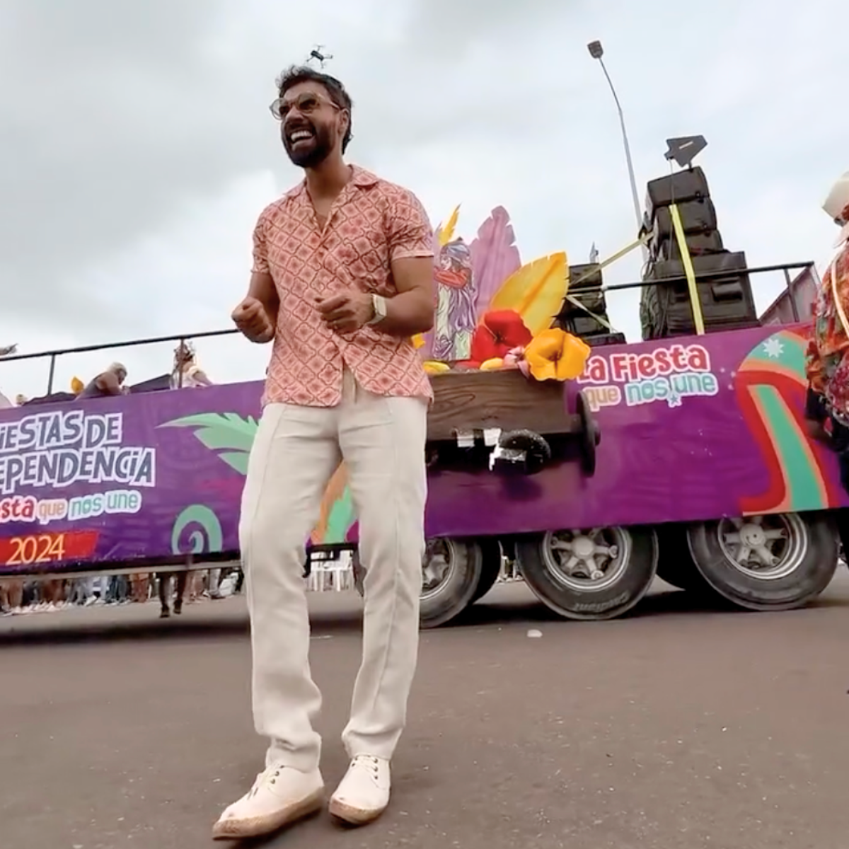 Carnaval de Barranquilla: Vive la Fiesta con Comodidad