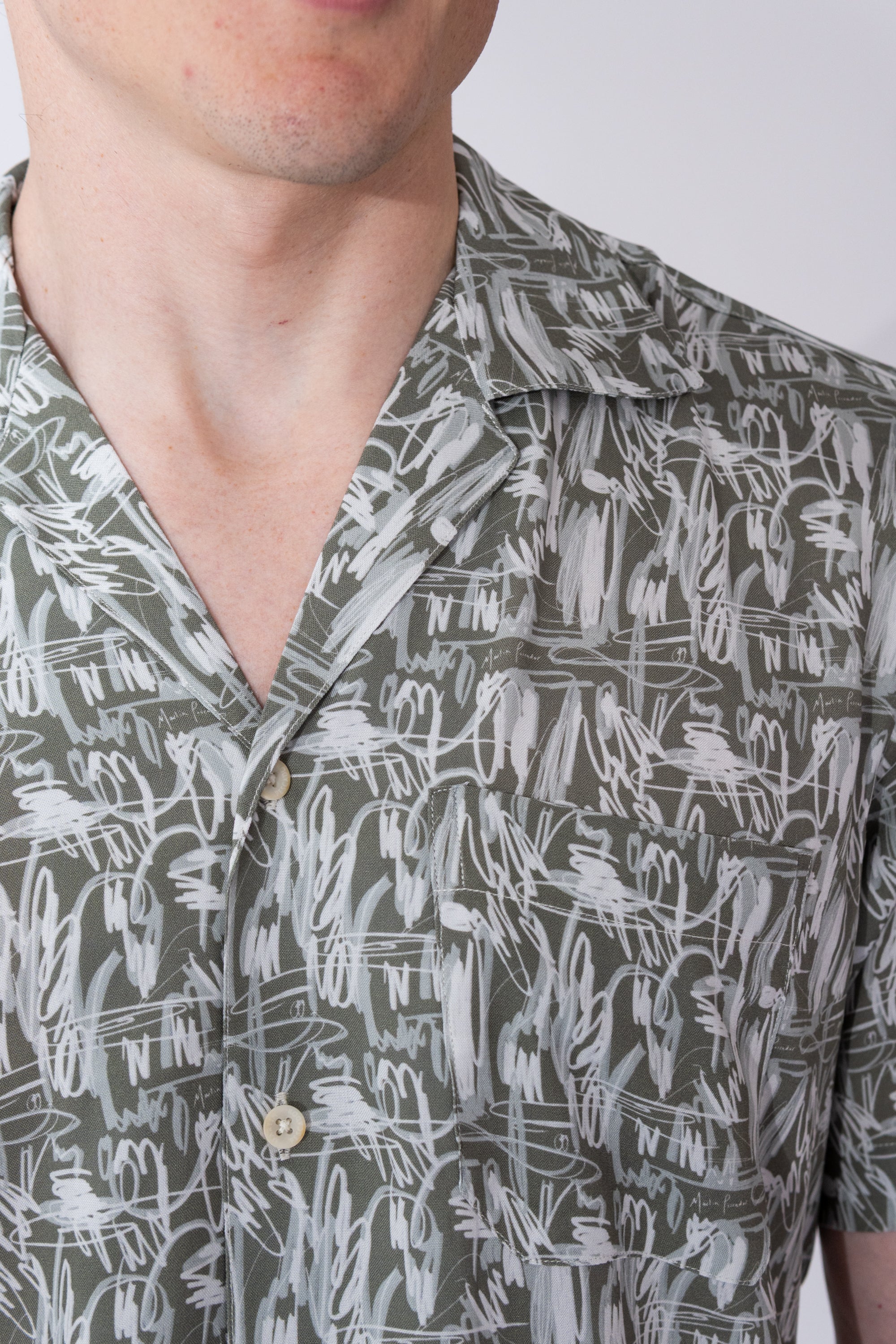 Camisas Cubanas Estampada Caribbean Wild Life